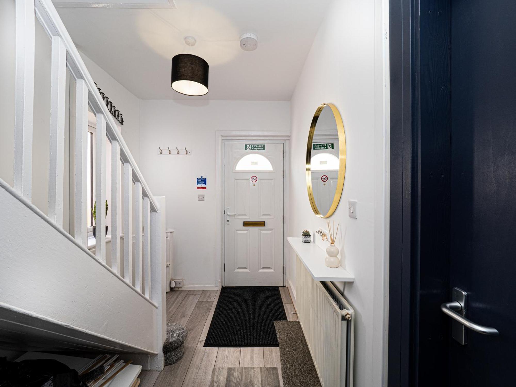 3Br Haven Retreat In Wallasey With Free Street Parking 外观 照片